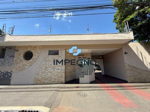 Apartamento à venda em Maringá, Zona 03, com 3 quartos, com 68 m², Residencial São José